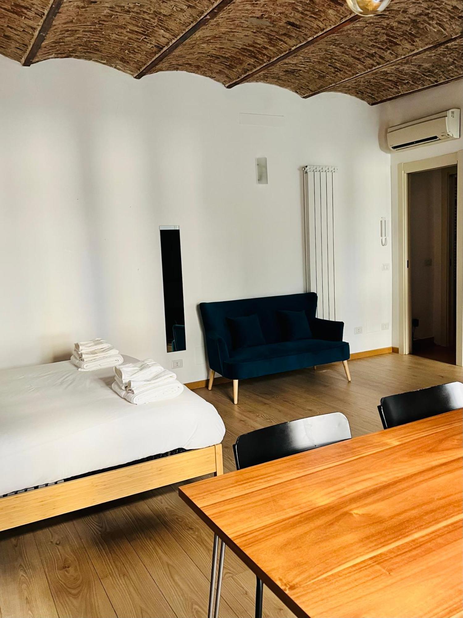 Cozy Studio Navigli Milan Luaran gambar